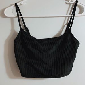 Black crop top🖤
